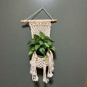Source Unknown Beige Macrame Plant Holder